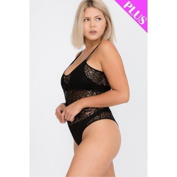 NWT Plus Size Curvy WHITE Lace Cami Bodysuit Criss Cross Open Back- Size 1XL - Picture 4 of 8